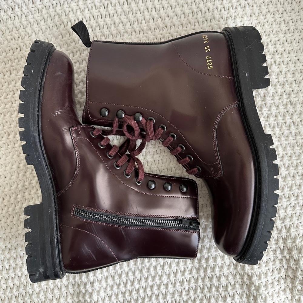 Common Projects ‘Combat’ Leather Ankle Boots Women's Burgundy